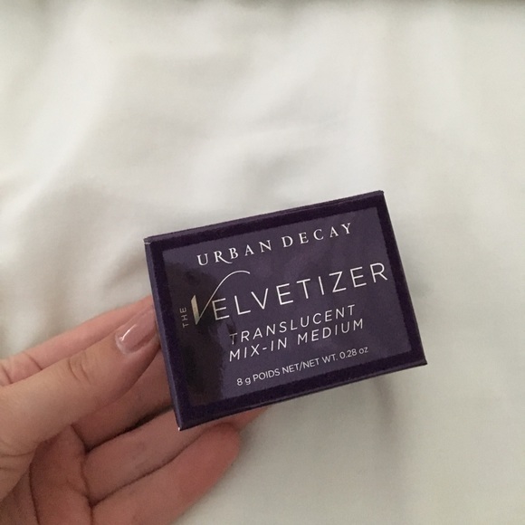 Urban decay velvetizer - Picture 2 of 3